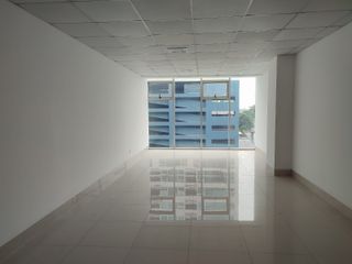 Foto 4 de Oficina en venta Edificio Ágora - Guayaquil - Frente Al Mall del Sol