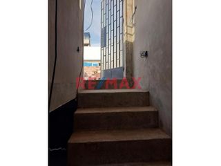 Foto 5 de Ocasión!!!Venta Casa 2 Pisos. Paseo Del Mar Mz D6 Lote 27. ID 1083972