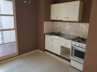 Foto 6 de Departamento de 2 dormitorios en Barrio Roca