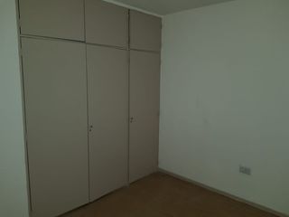 Foto 12 de Departamento de 2 dormitorios en Barrio Roca