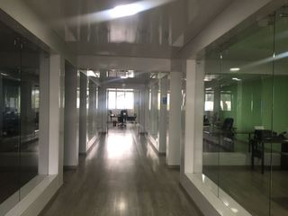 Foto 1 de Arriendo oficinas en  parque industrial Ave. el Dorado estación Transmilenio El Dorado Calle 26 Aeropuerto