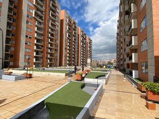 Se vende apartamento ubicado en Torres de Castilla, en perfecto estado, con parqueadero