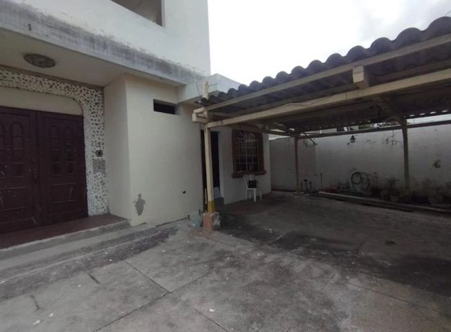 place photo 40