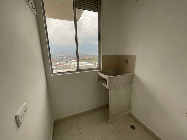 LINDO APARTAMENTO EN ITAGUI VIVIENDAS DEL SUR