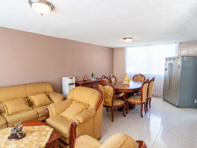 Casa DE VENTA en la Armenia 2