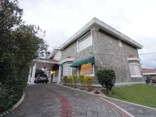 En Venta Casa en La Armenia, Quito Ecuador