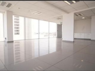 “ALQUILER DE OFICINAS 175.6 M2 LA VICTORIA - FRENTE A LINCE