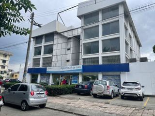 Edificio de venta o alquiler en el Sur de Guayaquil