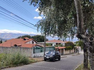 Foto 2 de Vendo terreno de 708 M2 en Conocoto, Urbanización privada
