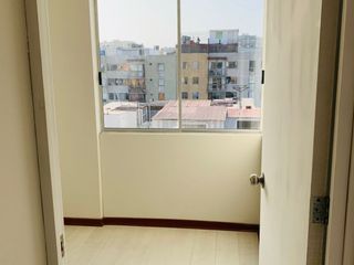 Foto 7 de SE VENDE DEPARTAMENTO DUPLEX PLAZA VEA COLONIAL