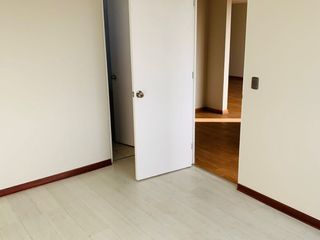 Foto 9 de SE VENDE DEPARTAMENTO DUPLEX PLAZA VEA COLONIAL