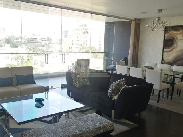 Penthouse de Lujo - Experiencia Singular en San Isidro
