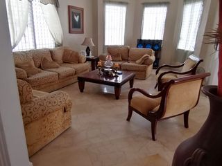 Foto 5 de Venta de Casa en el Centenario