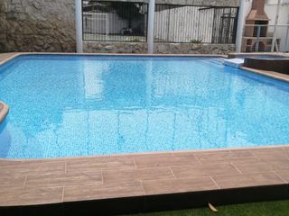 Foto 1 de Venta de Casa en el Centenario