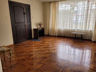 Foto 2 de ARRIENDO AMPLIO DEPARTAMENTO (PINAR ALTO)