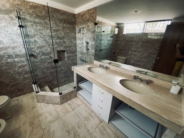 CASA EN VENTA EN LA MOLINA