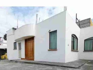 Venta hermosa casa independiente, Carcelén cerca al Hospital San FranciscoNorte de Quito