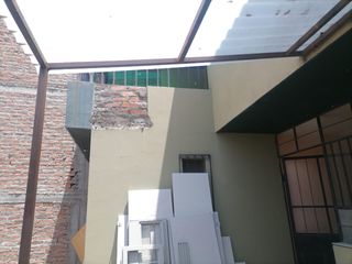 Foto 6 de VENDO CASA EN AV. DOLORES, SUPER COMERCIAL