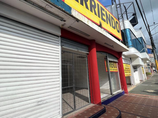 Foto 2 de ARRIENDO LOCAL COMERCIAL EN LA AVENIDA TSÁCHILA