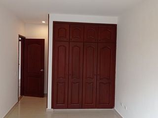 ALQUILER CASA 1 PISO EN CONDOMINIO, CONTIGUO COLEGIO ALEMAN..