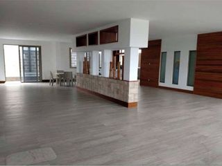 Foto 2 de casa de venta en manta zona sur