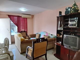 Foto 8 de Venta casa de dos pisos en Villa España 1 Etapa Sevilla norte de Guayaquil