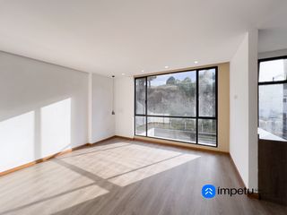 Foto 12 de En venta casa cuatro habitaciones en el electricista alto cerca de la Universidad Nacional de Loja al sur de la ciudad