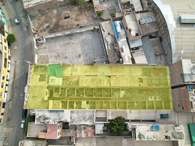 Terreno en venta de 1,300 m2 en Chorrillos