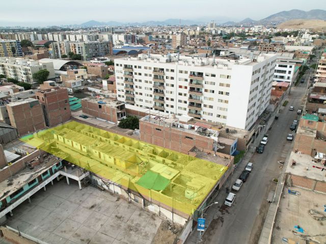 Terreno en venta de 1,300 m2 en Chorrillos