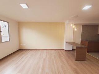 Departamento en Venta en Santa Lucia Norte de Quito