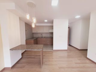 Departamento en Venta en Santa Lucia Norte de Quito