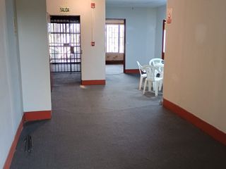 Oficina en Venta - San Isidro