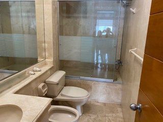 Foto 6 de PRECIOSO DEPARTAMENTO EN SAN ISIDRO EN ZONA MUY EXCLUSIVA CON VISTA AL GOLF IMPECABLE