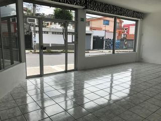 Foto 2 de Arriendo 2 Locales Comerciales en Cotocollao