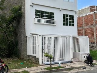 CASA EXTERNA CIUDAD 2000