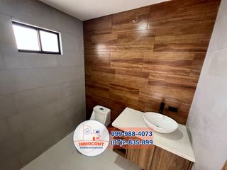 Foto 2 de MODERNA VIVIENDA DE VENTA, Sector Molinopamba C1292