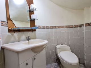 Foto 11 de Venta de Casa de 7 dormitorios en el sector La Garzota, Norte de Guayaquil cerca a la Cooperativa JEP