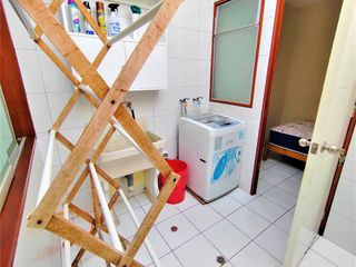 Foto 49 de Bella Casa - Remodelada - Urb. El Rosedal - Miraflores - con Jardin/ ASCENSOR /  Dpto Independiente