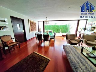 Foto 11 de Bella Casa - Remodelada - Urb. El Rosedal - Miraflores - con Jardin/ ASCENSOR /  Dpto Independiente