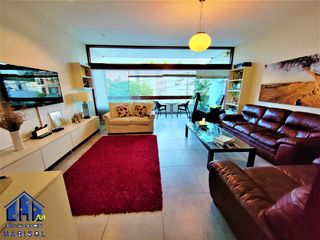 Foto 40 de Bella Casa - Remodelada - Urb. El Rosedal - Miraflores - con Jardin/ ASCENSOR /  Dpto Independiente
