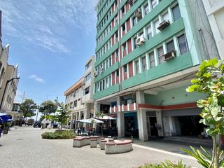 Foto 2 de PANAMÁ Y LUZÁRRAGA -SE VENDE OFICINA