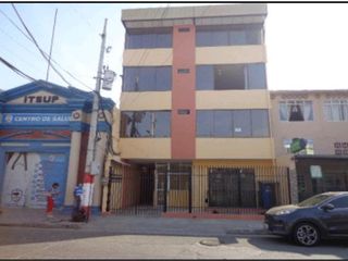 Foto 1 de Edificio Rentero en Venta en el Centro de Portoviejo