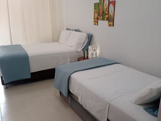 OPORTUNIDAD VENTA CASA CON 5 APARTAESTUDIOS PARA INVERSIONISTA - VERSALLES NORTE DE CALI