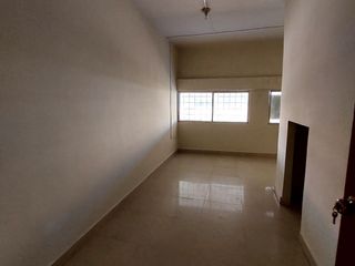 Foto 11 de Venta o Alquiler propiedad comercial en Machala, 250m2 local y 500m2 de construccion total
