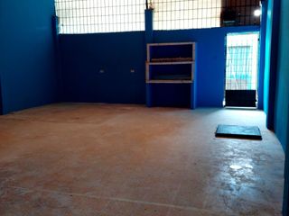 Foto 9 de Venta o Alquiler propiedad comercial en Machala, 250m2 local y 500m2 de construccion total