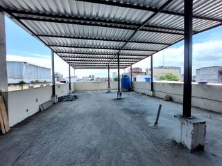 Foto 14 de Venta o Alquiler propiedad comercial en Machala, 250m2 local y 500m2 de construccion total