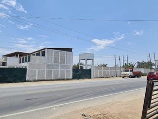 Foto 2 de VENTA DE LOCAL INDUSTRIAL EN VIRU, EN LA MISMA PANAMERICANA NORTE
