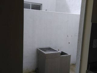 Foto 6 de Casa de VENTA Sector Nueva Ahurora a 2 Cuadras de la Av. Mariscal Sucre, Sur de Quito