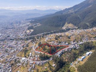 Terreno en venta - 3247,76 m2 - Norte de Quito Agencia Nacional del Tránsito
