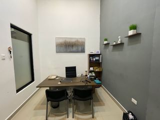 Foto 1 de OFICINA DISPONIBLE EN ZONA COMERCIAL BARRANQUILLA